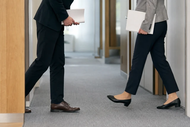 ビジネス敬語クイズ6問｜「了解しました」「なるほど」は上司に使える？